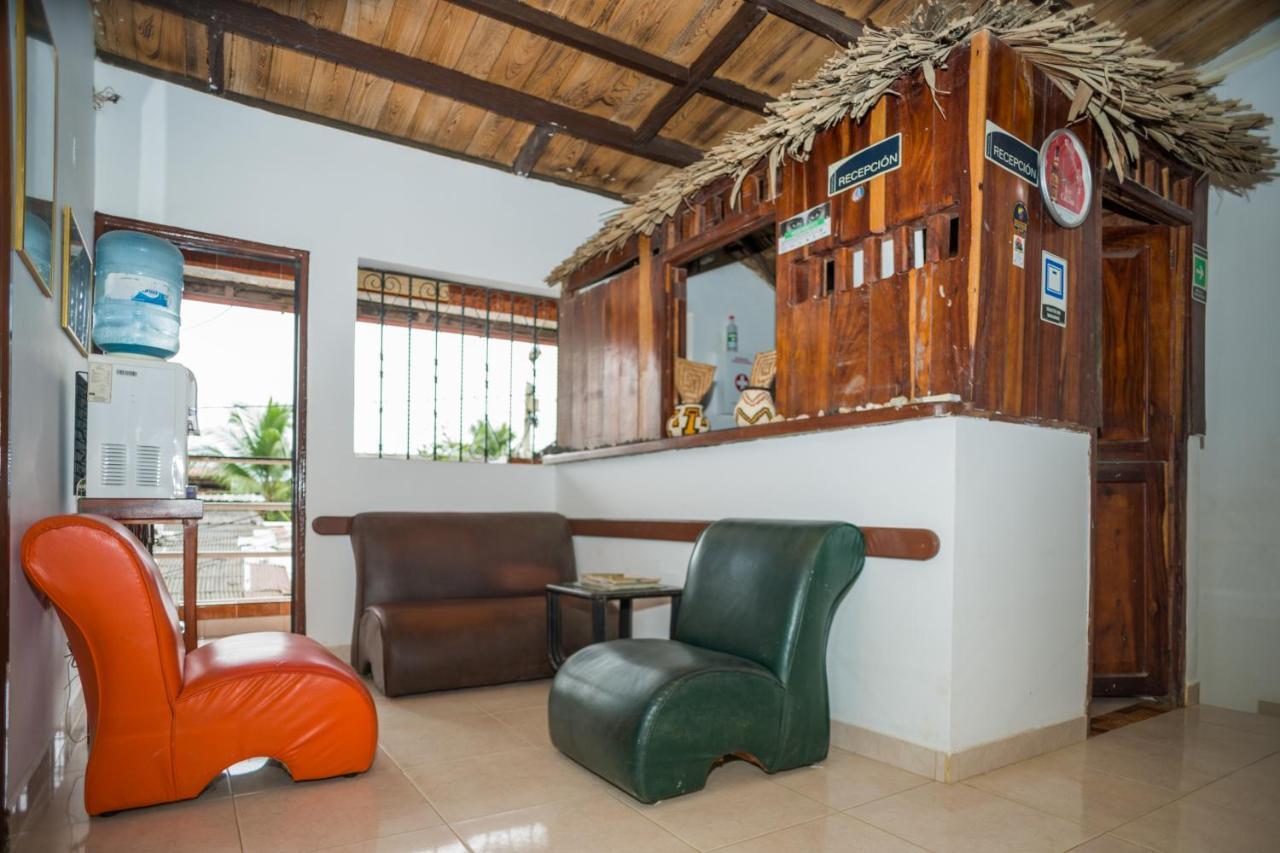Hotel Clau Nuqui Exterior photo