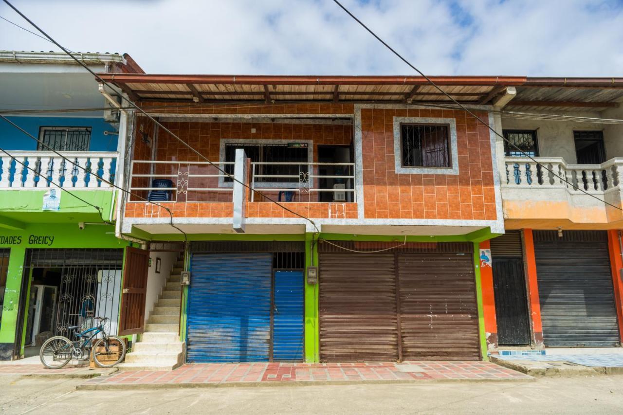 Hotel Clau Nuqui Exterior photo